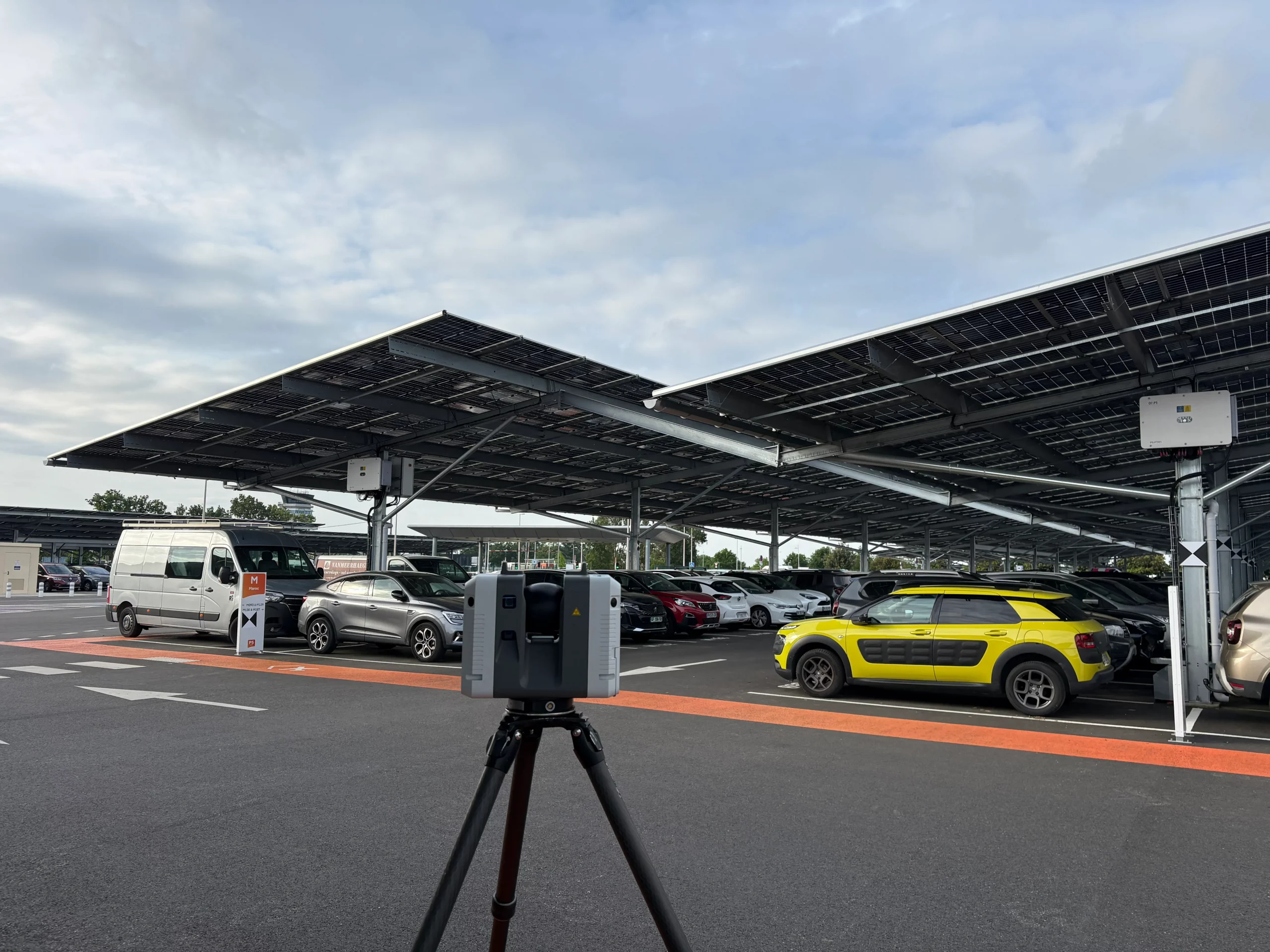 Scan 3D ombrière photovoltaïque - Vue scanner 3D - 1